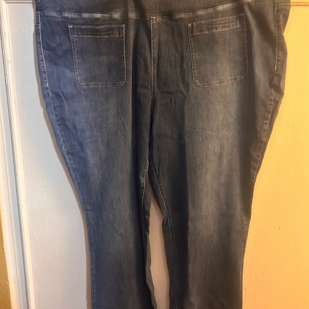 Belle by Kim Gravel. Women's Blue Boot Cut Jeans